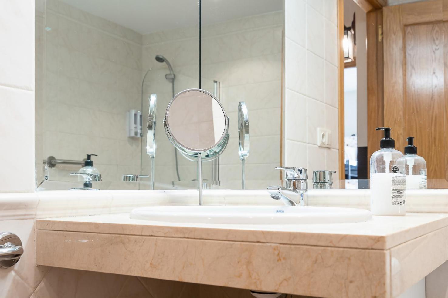 Cerca Del Puente Tibetano I Triplex Con Vistas Apartment Canillo Ngoại thất bức ảnh